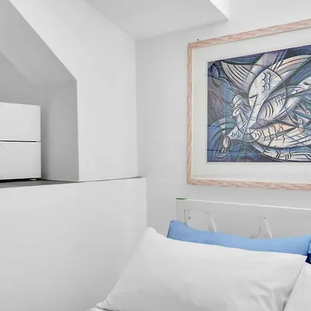 Modern And Elegant For Your Trip ミラノ