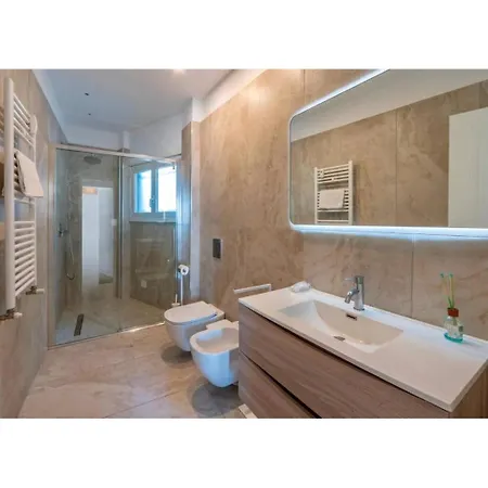 Modern And Elegant For Your Trip 公寓 米兰